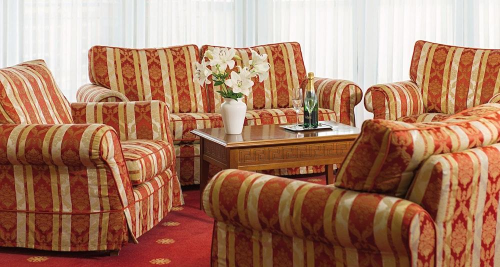 Victor'S Residenz-Hotel Erfurt Bagian luar foto