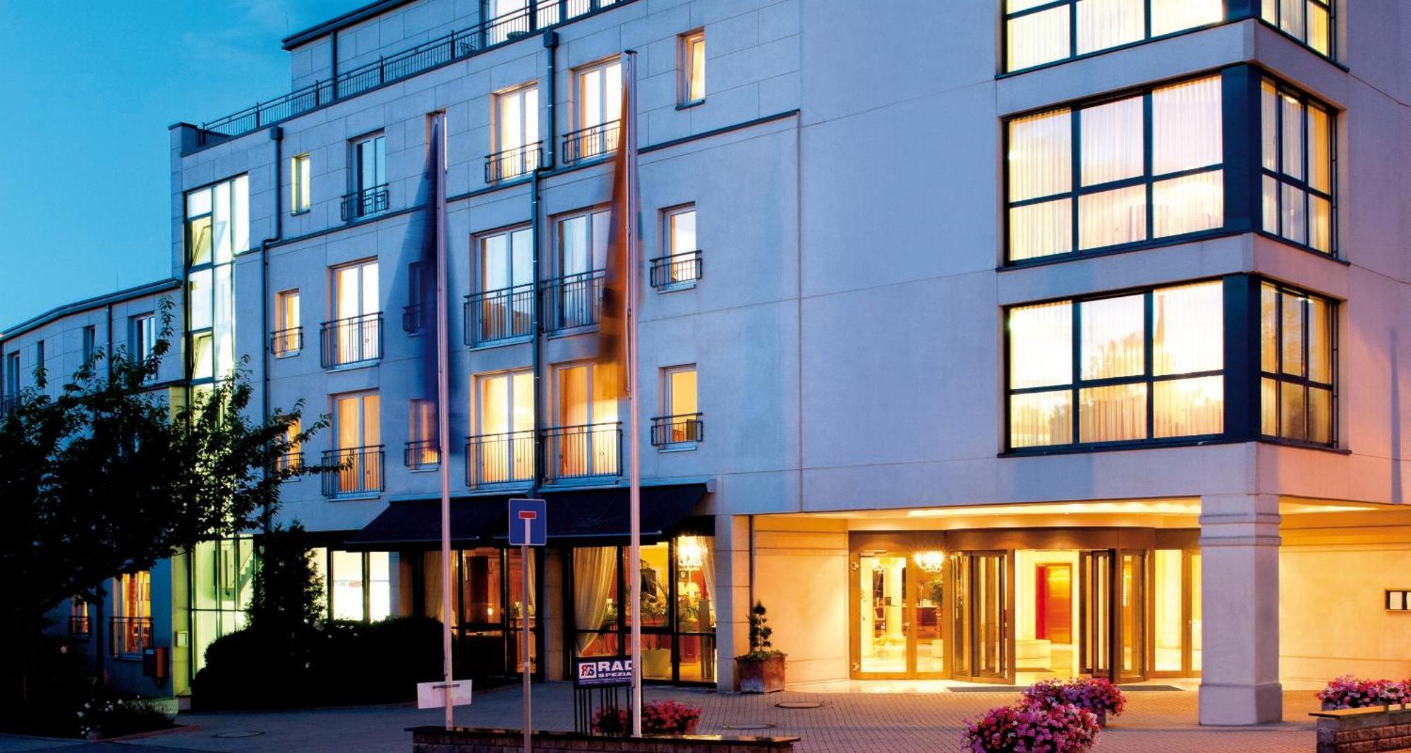 Victor'S Residenz-Hotel Erfurt Bagian luar foto