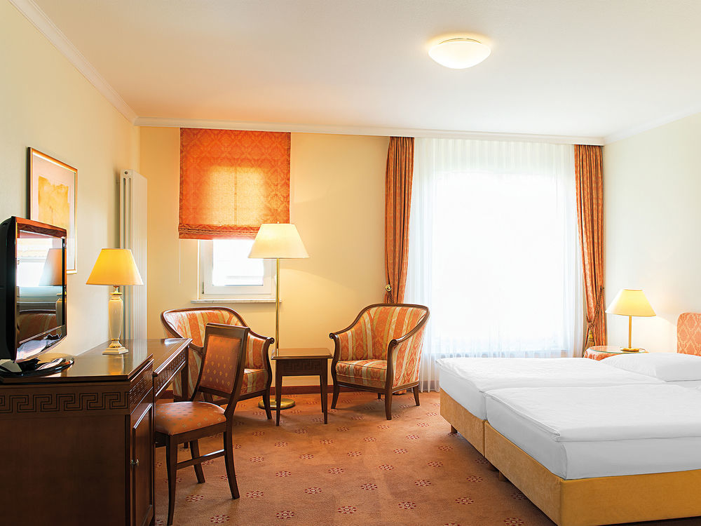 Victor'S Residenz-Hotel Erfurt Bagian luar foto